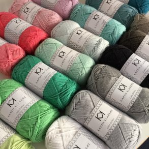 Karen Klarbæk Økologisk bomuldsgarn (27 m = 10 cm)